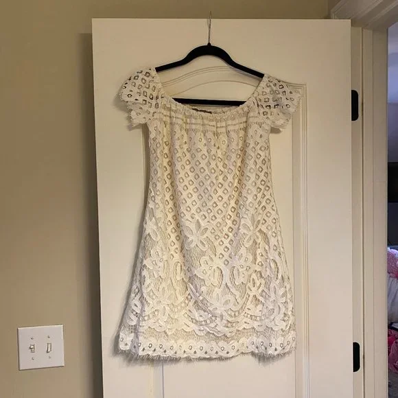 White Lace Dress - Picture 2 of 3